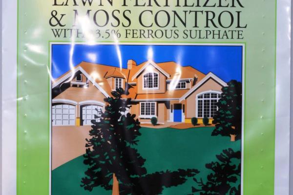 Evergro Lawn Fertilizer and Moss Control 9-3-6